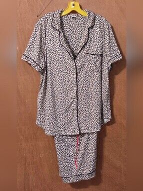 Secret Treasures Leopard Print Short Sleeve Pajama Set Size 2X 18W - 20W